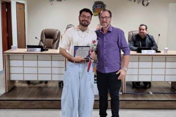 Foto - Prêmio Educador do Ano