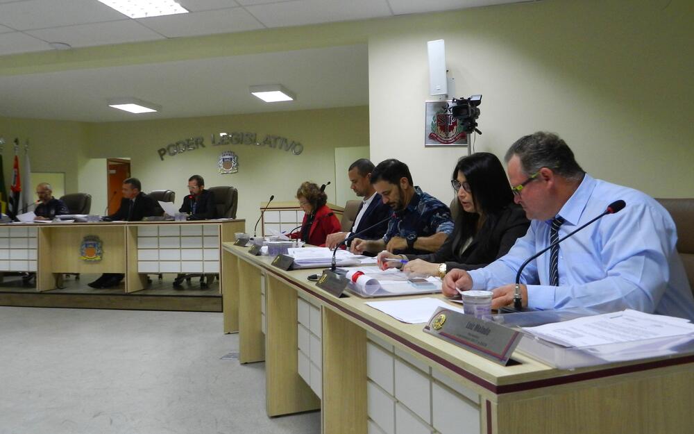 CÂMARA APROVA EM 2ª VOTAÇÃO PL QUE INSTITUI MÊS DEDICADO AO AUTISMO
