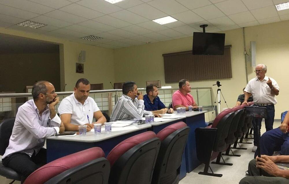 EM AUDIÊNCIA PÚBLICA, CÂMARA DISCUTE REGULAMENTAÇÃO DE TRANSPORTE POR APLICATIVO