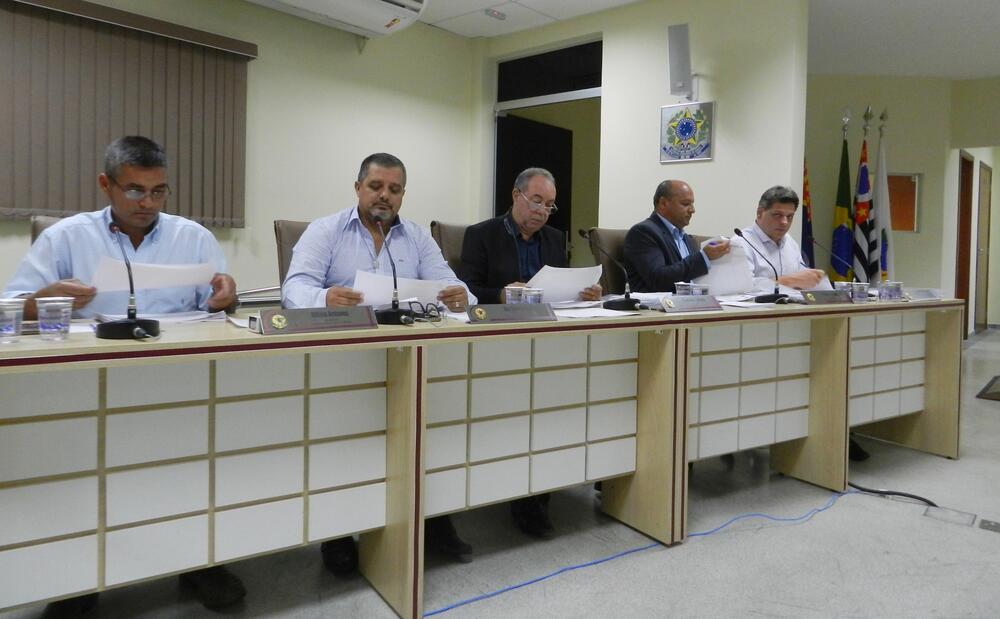 MOÇÃO PEDE RETOMADA DE ATENDIMENTOS EM DELEGACIA DE SÃO PEDRO