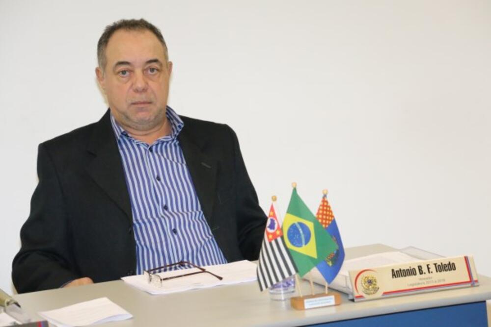 TONINHO DA SORVETERIA SUGERE MELHORIAS NO BAIRRO DOS GOMES NO ALTO DA SERRA