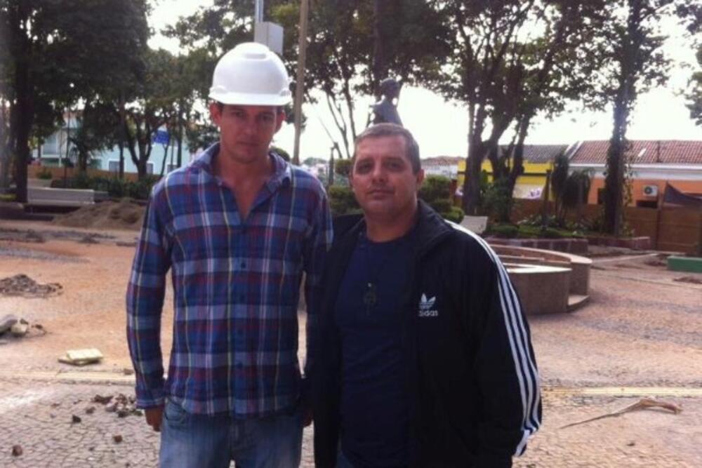 DU SOROCABA FISCALIZA OBRAS DE REVITALIZAÇÃO DA PRAÇA GUSTAVO TEIXEIRA