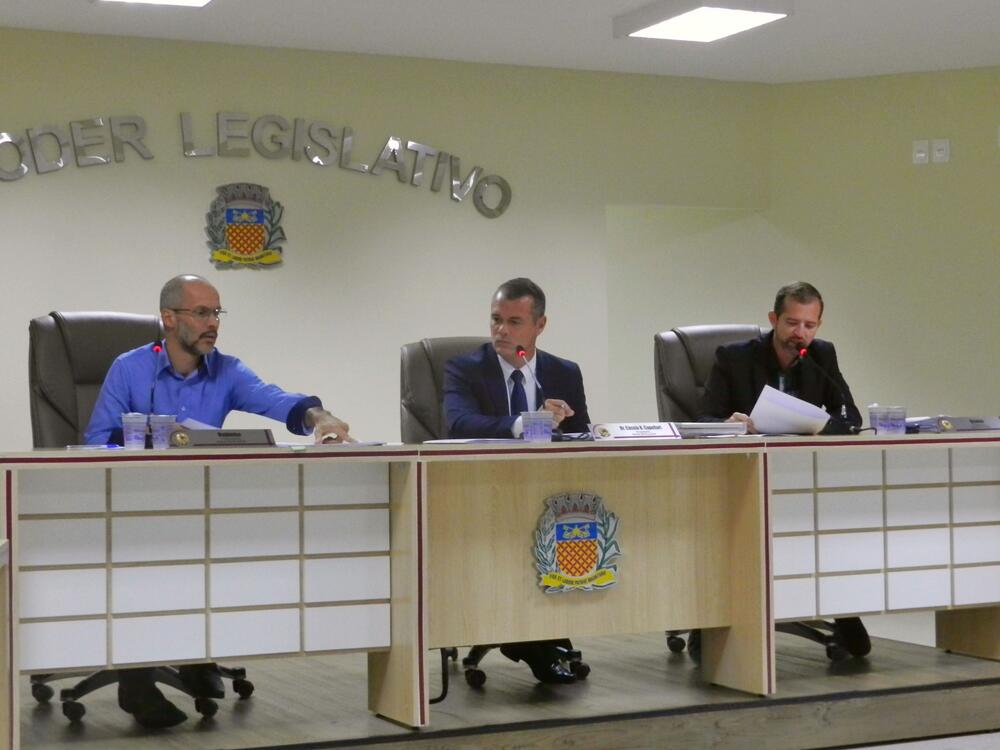 VEREADORES APROVAM MOÇÃO DE APELO POR APROVAÇÃO DE PROJETO NA ALESP