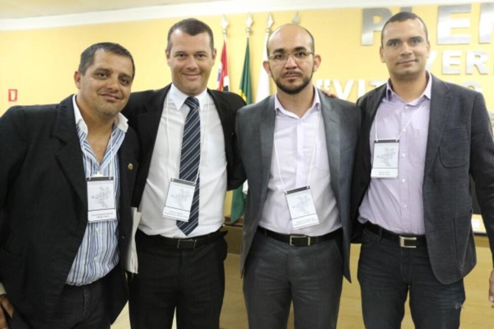 VEREADORES PARTICIPAM DA FORMAÇÃO DO PARLAMENTO REGIONAL DO AGLOMERADO URBANO DE PIRACICABA